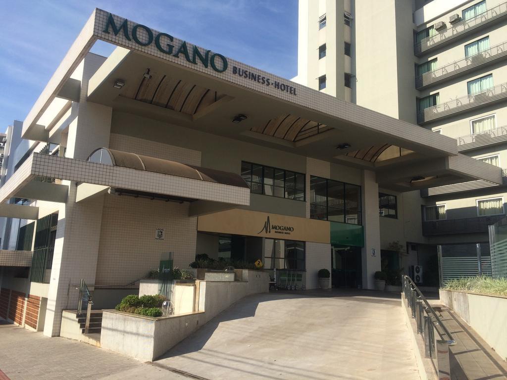 Mogano Business Hotel- Eletroposto 3*