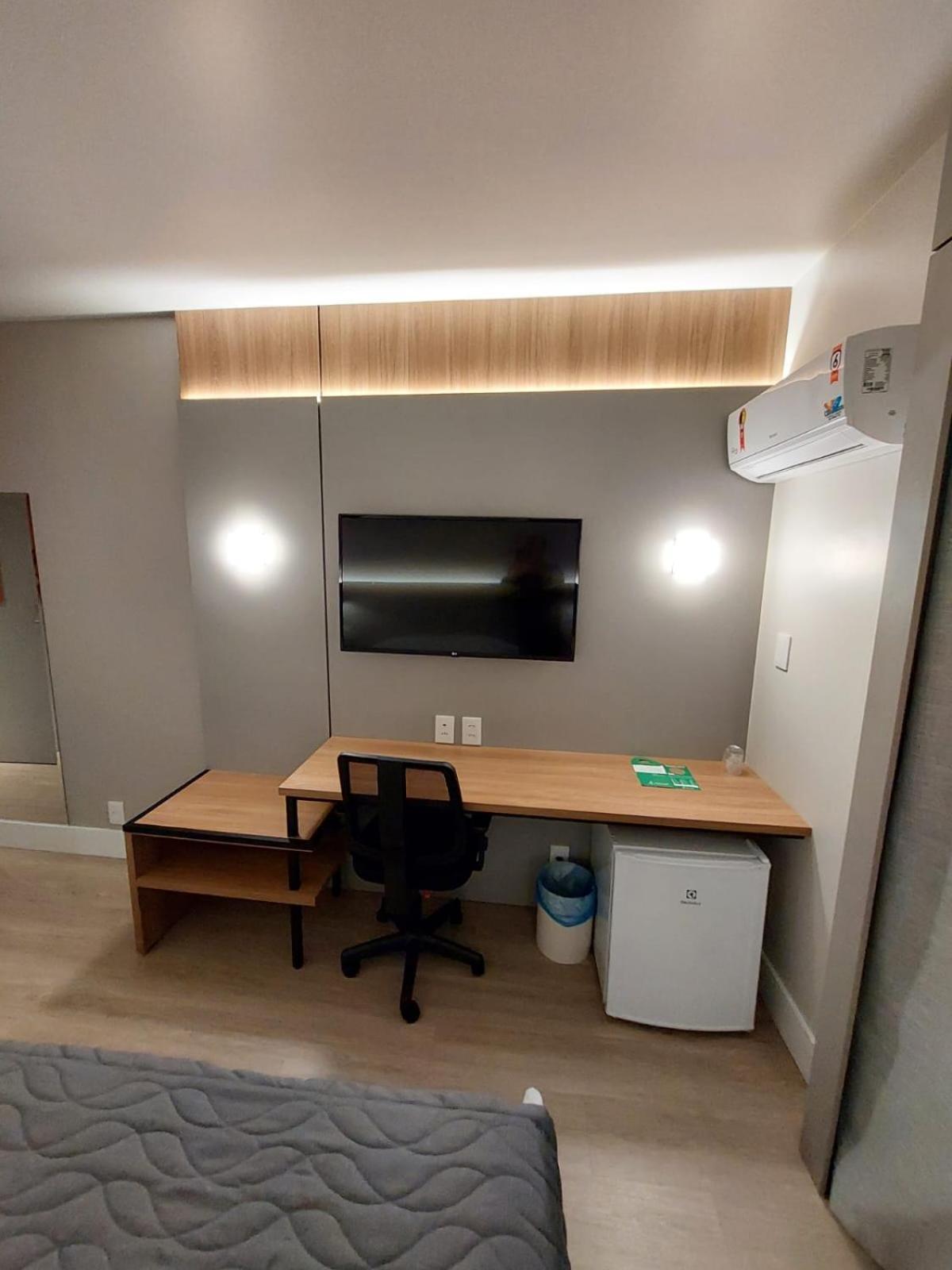Mogano Business Hotel- Eletroposto Chapecó