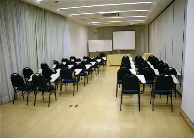 Mogano Business Hotel- Eletroposto 3* Chapecó